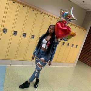 Meet your Posher, Anarrea